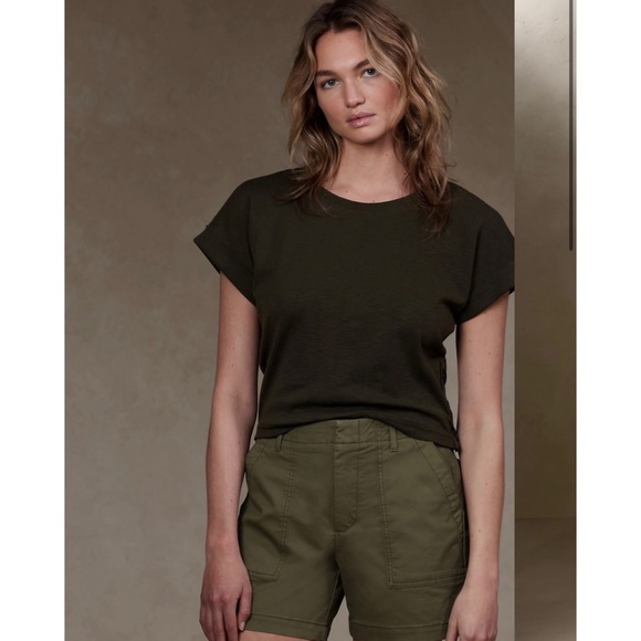 Banana Republic Chino Utility Short in Light Khaki - Size 6 - Picture 1 of 9